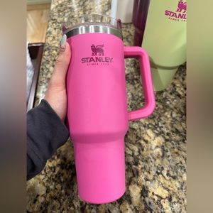 Stanley Cup in color Azalea